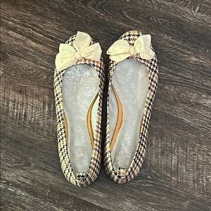 GAP Houndstooth Ballet Flats in Cream and Brown